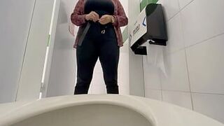 Secretary caught pissing in public bathroom - porn video
