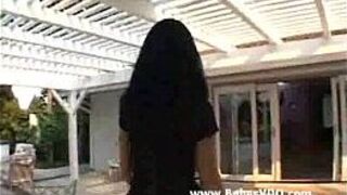 India Summer is a damn hot MILF - porn video