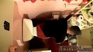 Twinks XXX A Room Of Pissing Dicks - porn video