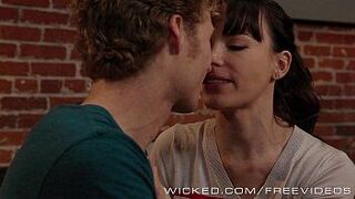 Friends with benefits with Dana Dearmond - porn video