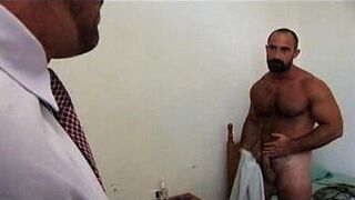 Fucking between furry males - porn video