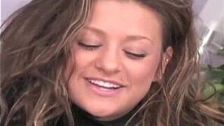 Smiley babe happy to reveal her body - porn video