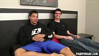 Straight amateur hunk sucks on a hard cock for cash - porn video